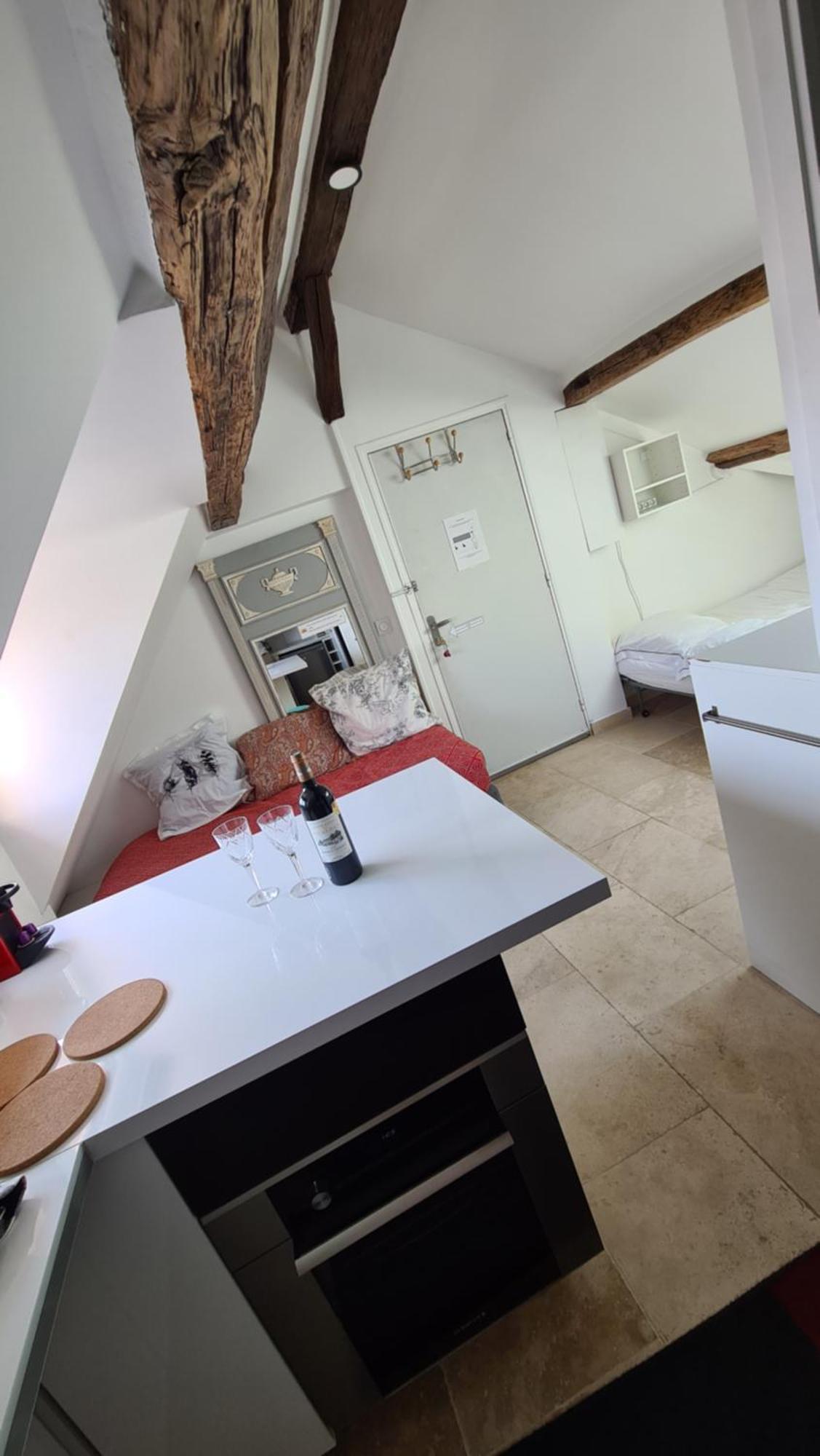 Coeur De Avec Vue Sur Les Toits Appartement