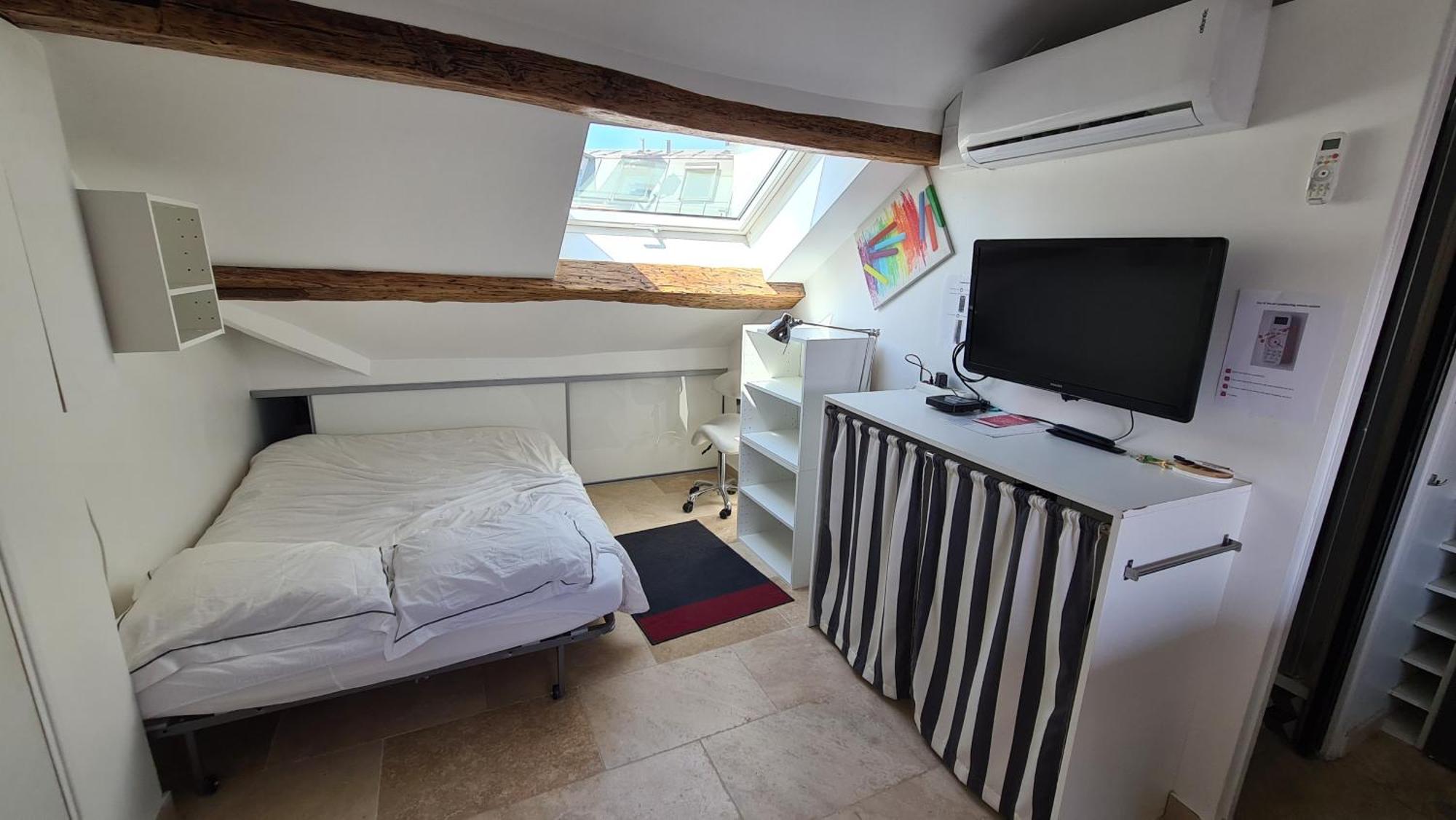 Appartement Coeur De Avec Vue Sur Les Toits *
